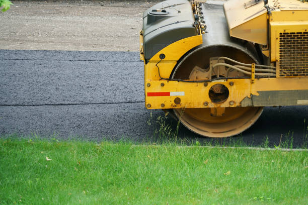 Best Local Driveway Pavers  in Island City, OR